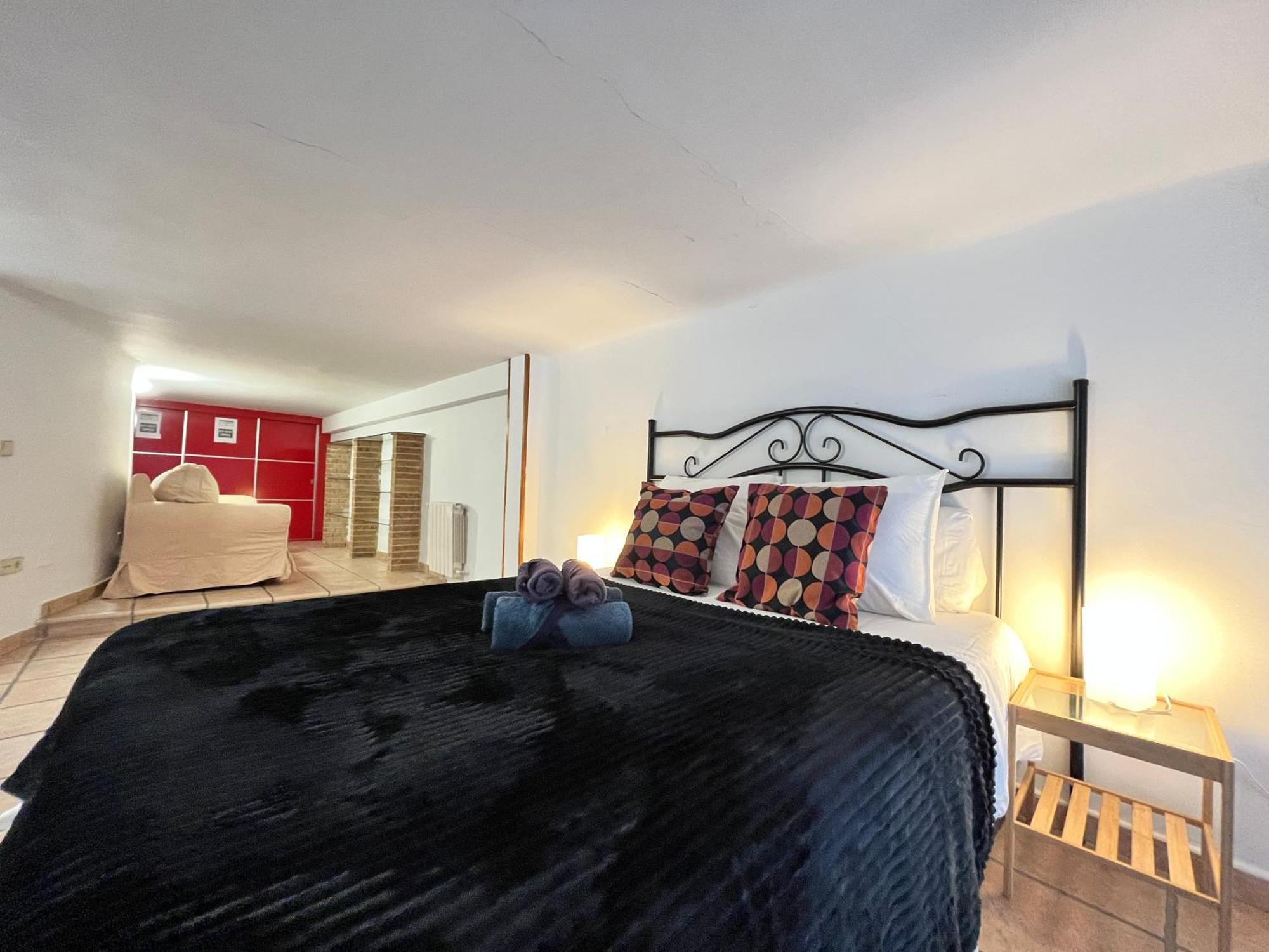 Loft Plaza Mayor 2 Temporal Мадрид Екстериор снимка