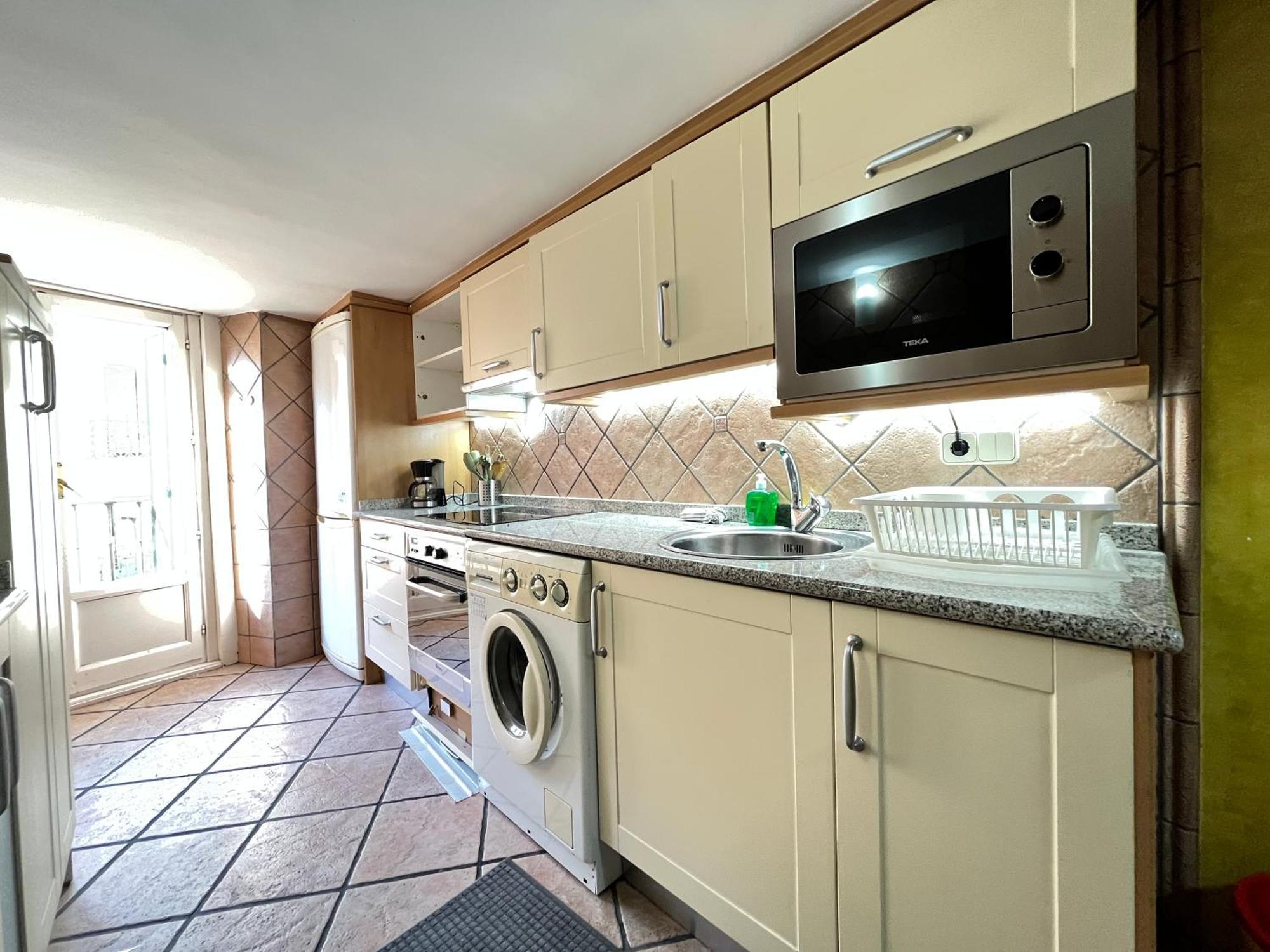 Loft Plaza Mayor 2 Temporal Мадрид Екстериор снимка