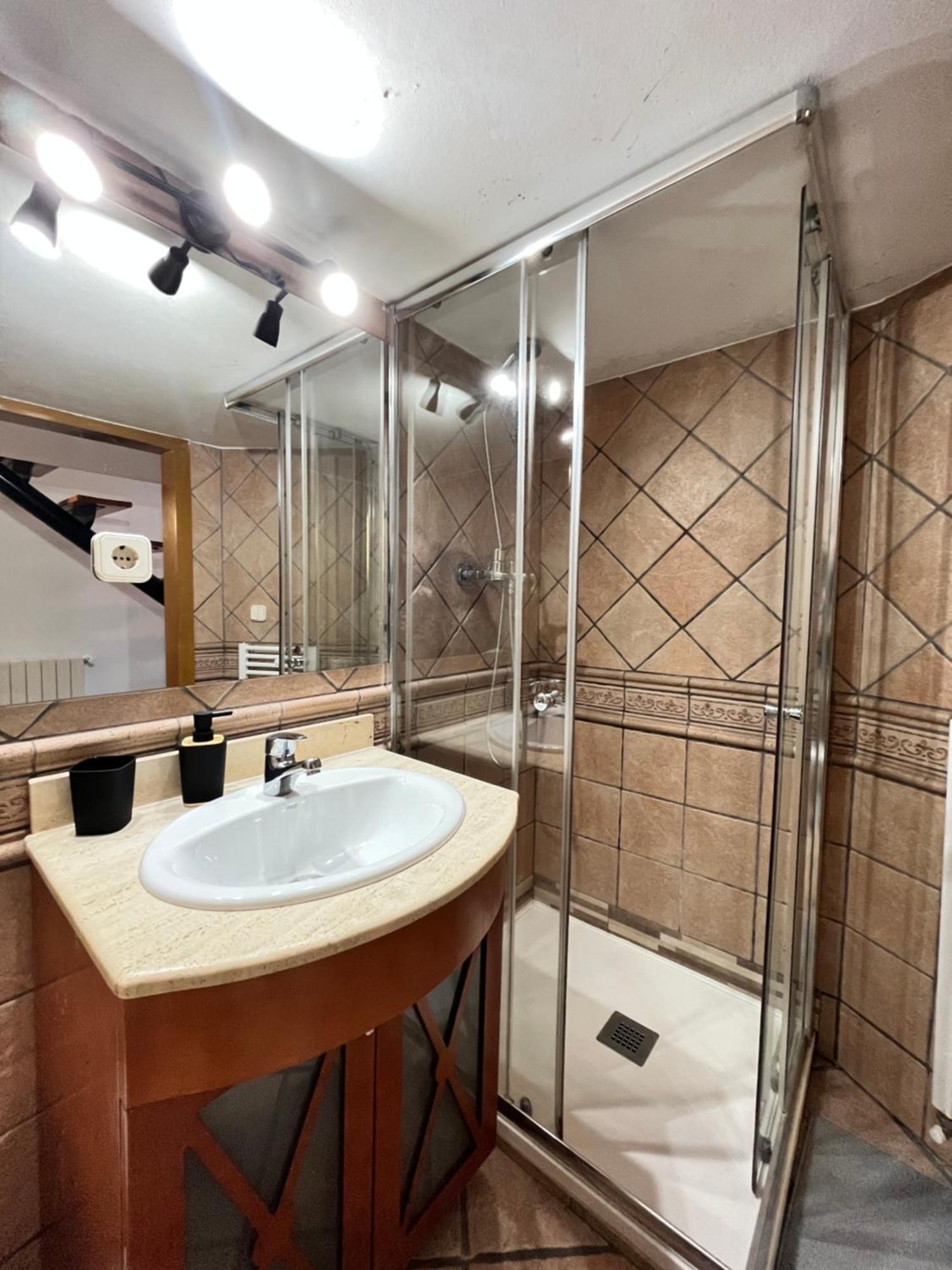 Loft Plaza Mayor 2 Temporal Мадрид Екстериор снимка